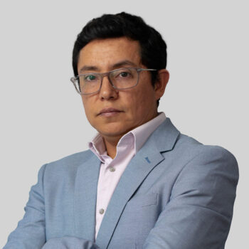 DR. CARLOS TOBAR ECHEVERRIA